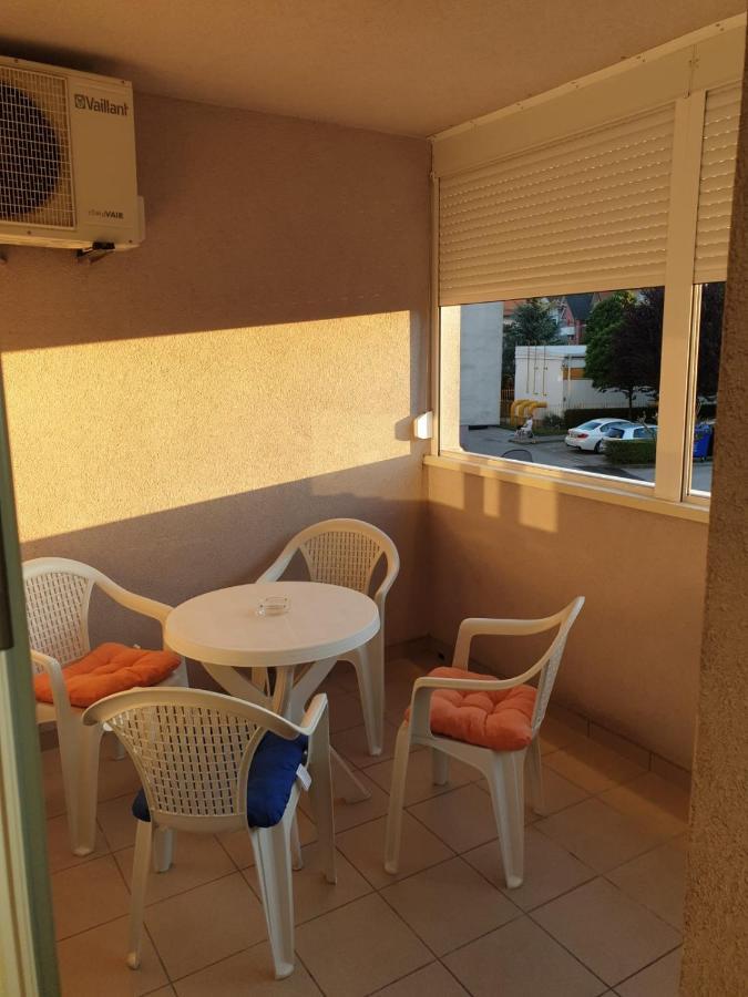 Apartman Dzakula Zagreb Buitenkant foto